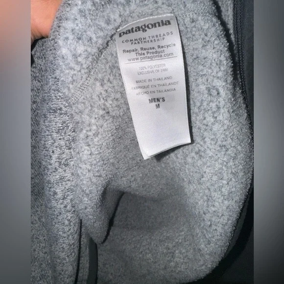 Patagonia Fleece Quarter Zip - Picture 5 of 5